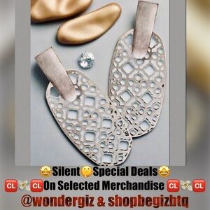 LOWEST PRICE AUTHENTIC KENDRA SCOTT 🆑 Final Sale-No Offers-No Shipping Discount